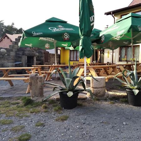 Penzion Almi ด็อคซี ภายนอก รูปภาพ