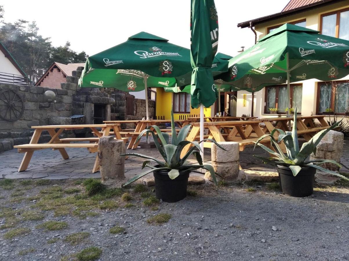 Penzion Almi ด็อคซี ภายนอก รูปภาพ